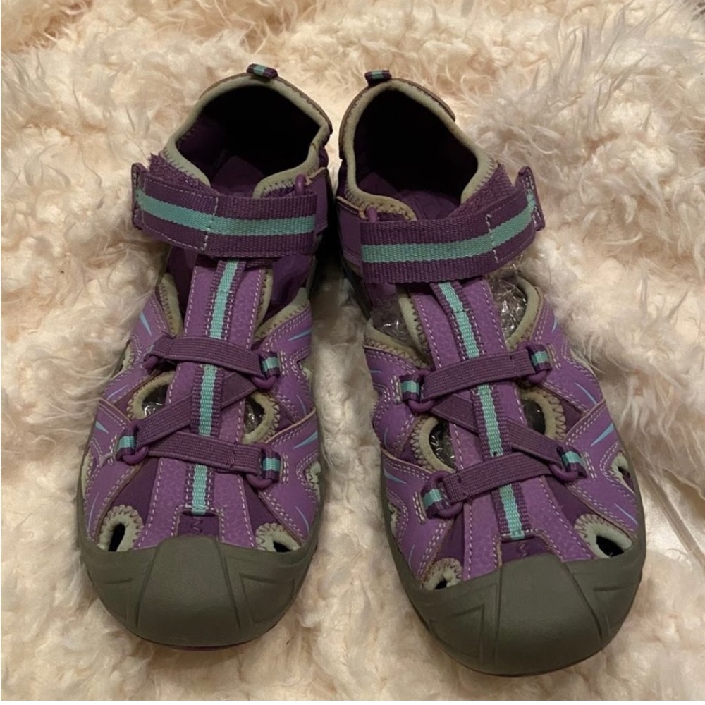 Merrell Hydro Hiker Sandal Size 5 Youth